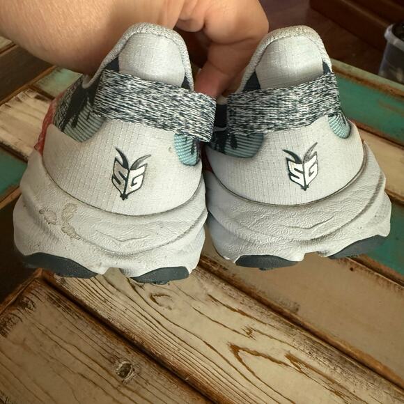 Hoka Speedgoat 6 running shoe sneakers women's 7.5 low top - Picture 7 of 12